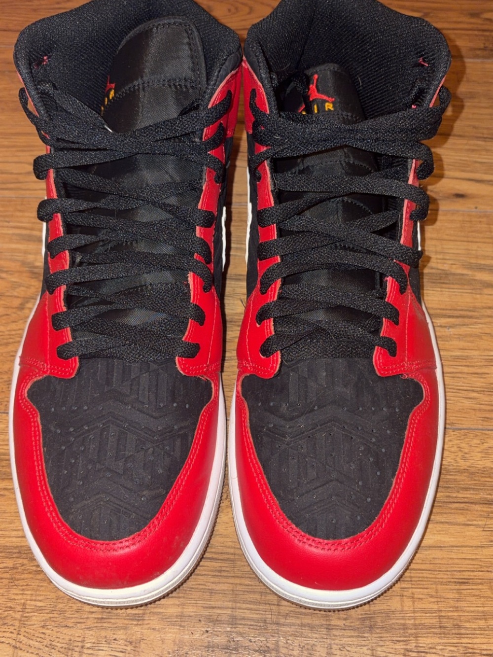 Men’s Jordan 1 Christmas